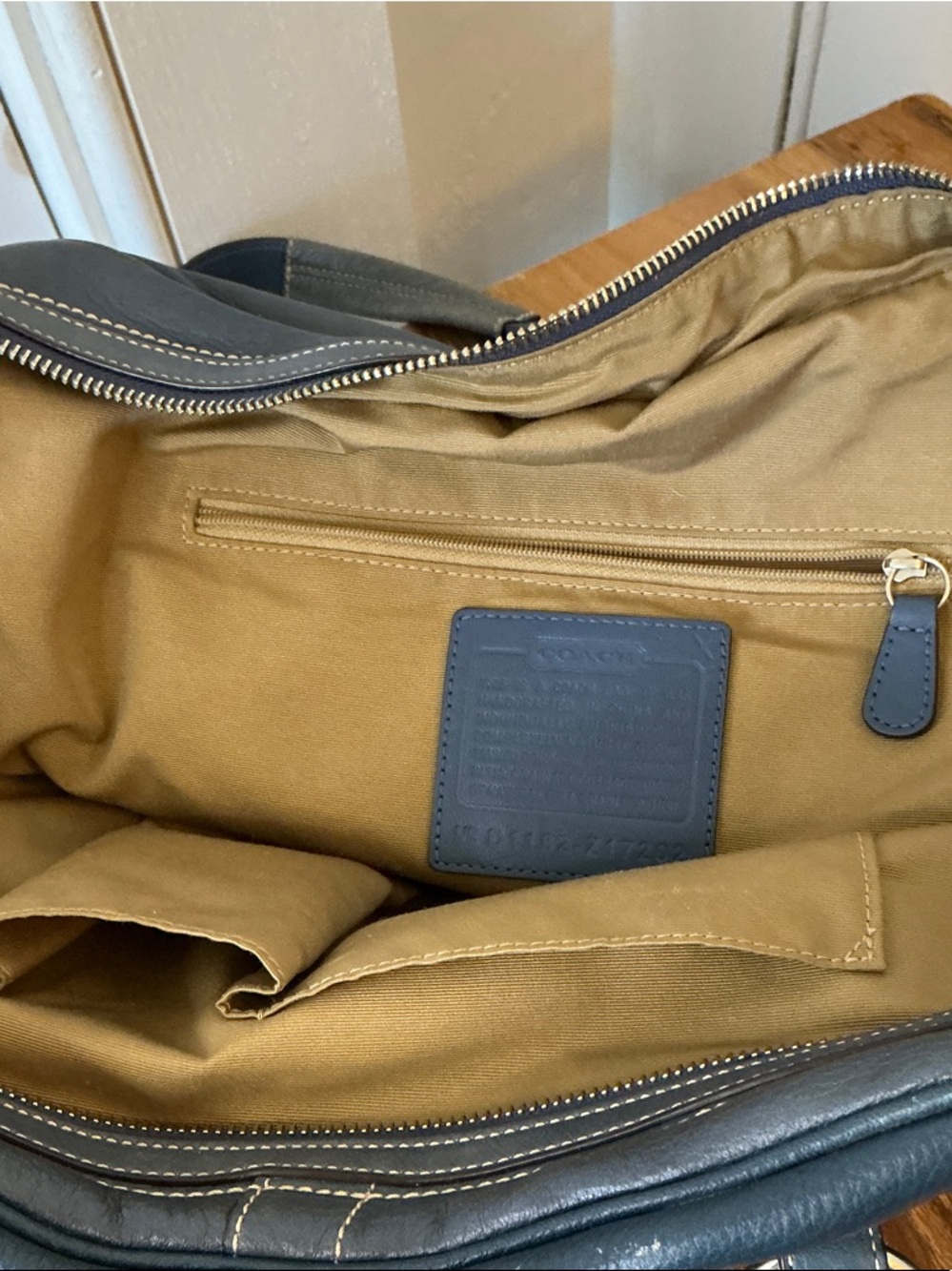 Coach Blue Leather Shoulder Bag with Silver Hardware - Picture 6 of 8